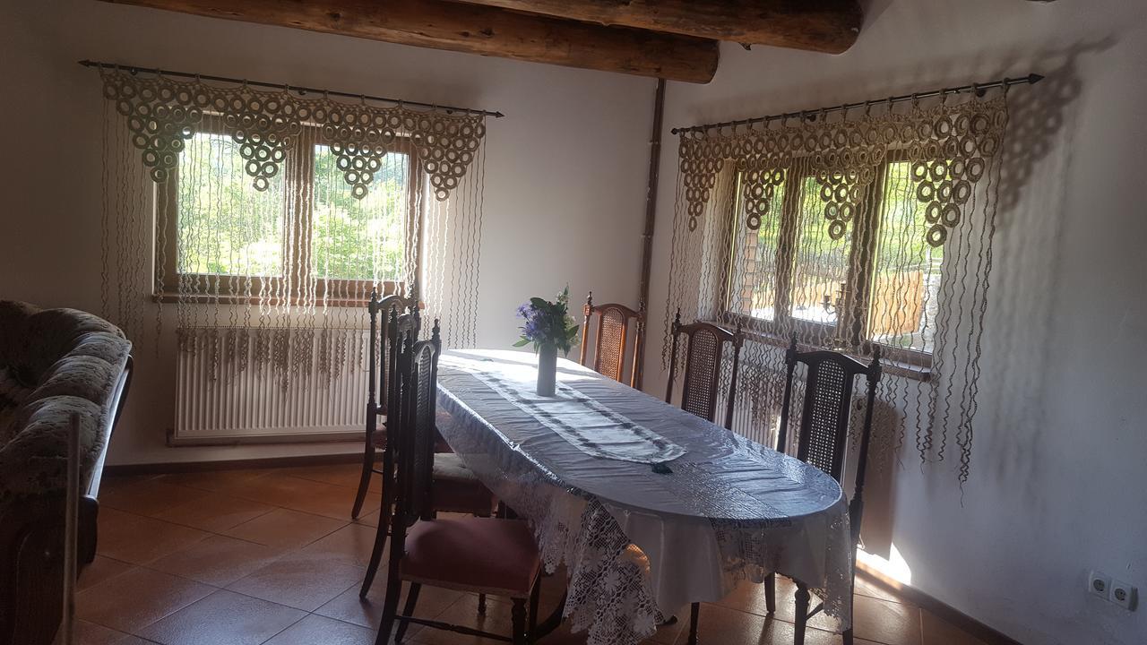 ホテル Casa Din Piatra Poiana  エクステリア 写真