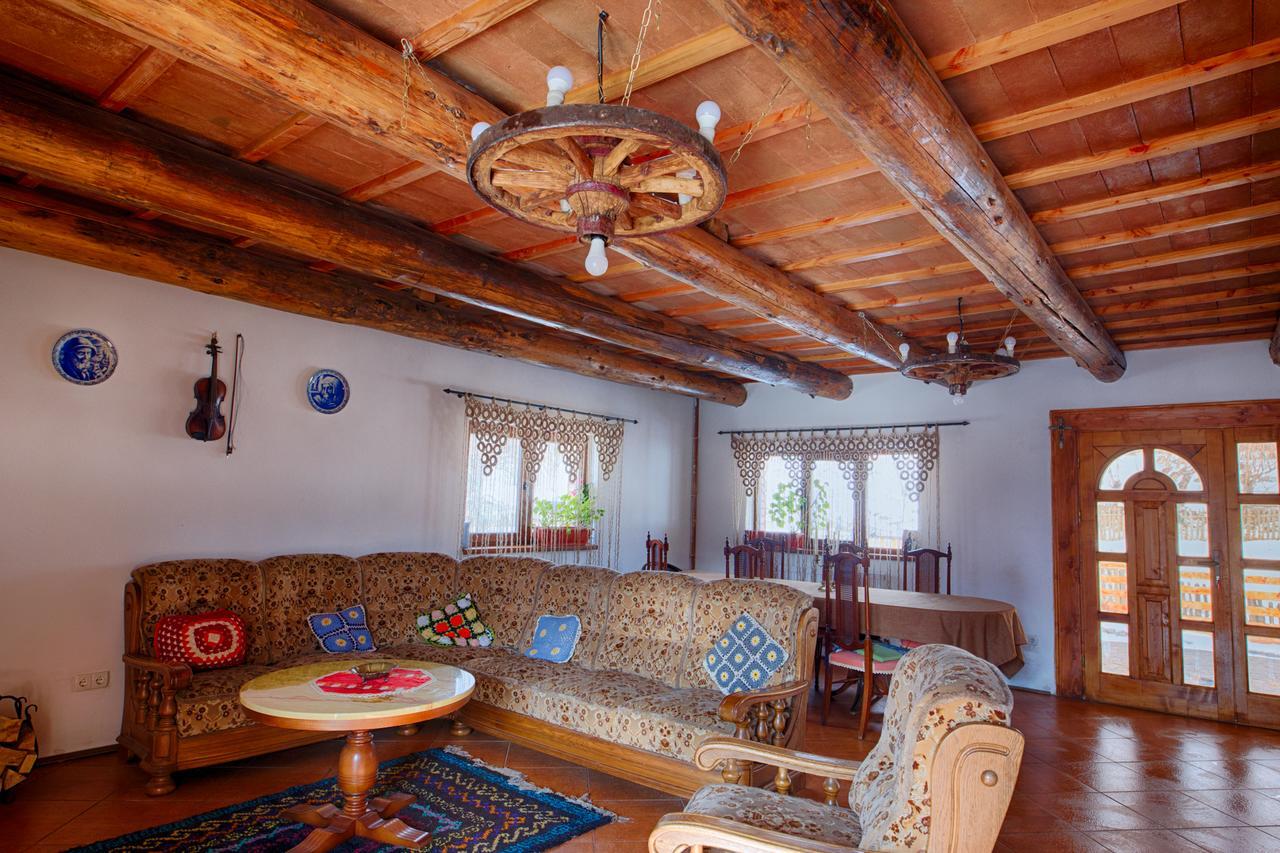 ホテル Casa Din Piatra Poiana  エクステリア 写真
